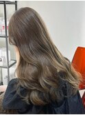 ミディアムロングレイヤーカット顔まわりくびれ韓国ヘア心斎橋