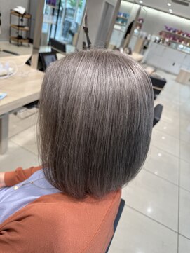 アッシュ 高幡不動店(Ash) ハイライトブリーチなし脱白髪染め白髪ぼかし髪質改善グレージュ