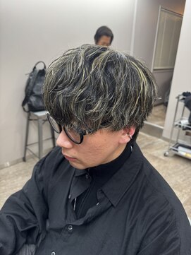 レーヴバイリコ 三軒茶屋(Reve by liko) メッシュハイライト/メンズハイライト/三軒茶屋