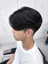 エクシア 三宮(EXCIA)&nbsp;センターパート　曲がる縮毛矯正