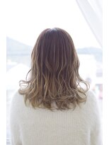 ヘアアンドメイク ムーア(Muuua) ベージュバレイヤージュ