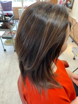 ヘアスタジオブービー ハイライト×セミディ