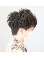 トイロ(toiro) salon work　ゆるウェーブショート