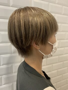 アピィス(appiis) ナチュラルベージュ×マッシュショート