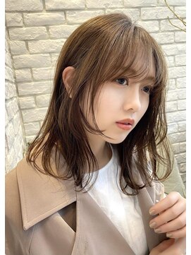 ザ シー 海老名(The C) 小顔カット◎10代20代30代  お顔周り似合わせ揺れミディアム