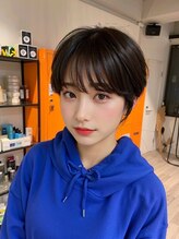 コワファーストナガサキシャンプーボーイ(COIFF1RST NAGASAKI SHAMPOO BOY) 大人可愛い20代30代40代黒髪ショートボブ丸みショート◎/長崎