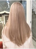 ミルクティーベージュカラー　ブロンド　