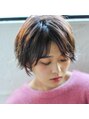 アクシス 苫小牧店(AXIS)&nbsp;センター分け気味のショートヘア☆