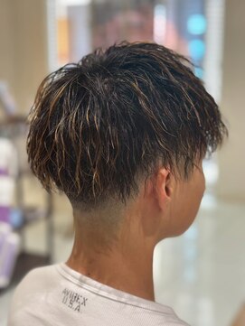 ペーハーセブンVOGUE ツーブロックスタイル