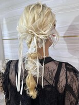 ラビス(Lovis) 大人ガーリー/似合わせカット/ミディアムレイヤー