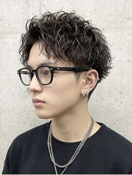 ヘッドストック(HEAD STOCK) アクティブショートスパイキーパーマ