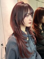 グローアイヴィ 大宮(GLROW IVY) ▼ハッシュカットハイレイヤーワインレッド暖色から