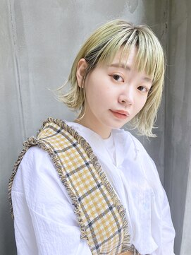 ローリー(Rowlly) - ブリーチ × イエロー × レイヤーボブ -