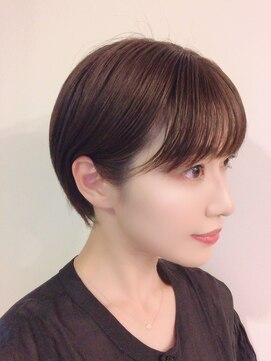 フリーラ 表参道(freera) 色っぽい耳かけショートヘア