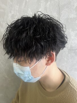 ウシワカマルイースト(ushiwakamaru East) 波巻きパーマ