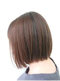 ストレート前下がりボブ