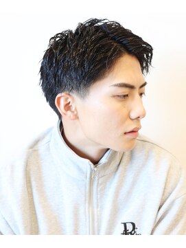 アイ(I.) 【 Ｉ. 】スーツ　短髪ツーブロック　束感　モテる黒髪　川口