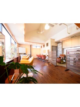 大型サロンが苦手な方や、ゆっくり過ごしたい方におすすめなサロン☆少人数だから相談しやすい。