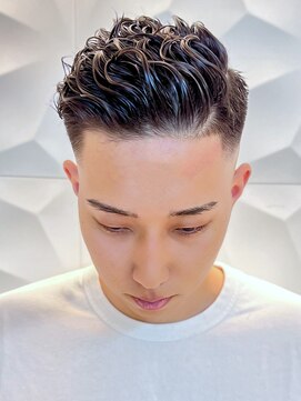 銀座マツナガ 浅草店 【人気メンズフェードパーマ】アップバング/ニュアンスツイスパ