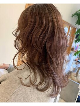 【トップから動きの欲しい方】レイヤーカット　ネオウルフカット