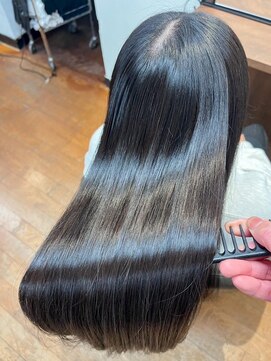 アンノウン(UNKNOWN) さらに綺麗になれる髪質改善縮毛矯正