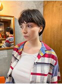 面長解消《20代30代》流せる前髪/くびれショート/耳掛けショート
