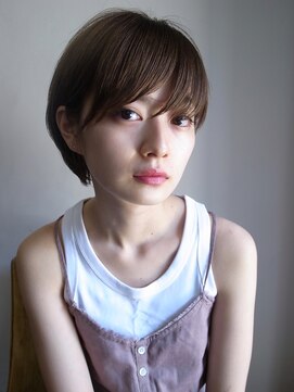 ピープル(people) 〔people〕甘すぎないけど女性らしいショートヘア