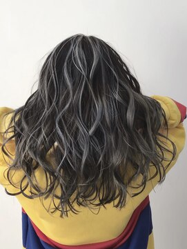 ブローフィー(Blowfy) 【 Blowfy 】バレイヤージュ ハイライトカラー