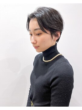 ロジックマジック(Logic Magic) かきあげニュアンスのハンサムショート