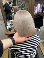 ラフ(LAFF)&nbsp;#黒髪#ボブルフ#ネビージュ#小顔#ワンレン