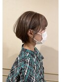 ショートボブ