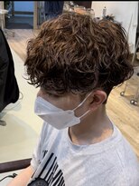波巻きパーマメンズパーマメンズヘアツーブロックツイストパーマ