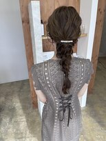 ニド(2do)&nbsp;上品な編み下ろしアレンジ