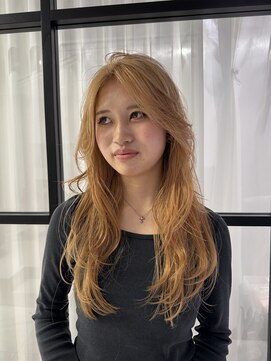 ヴァイス 新宿店(VAICE) ベージュ系カラー