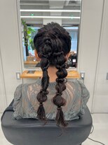 左右の異なる編み下ろしアレンジ【清板】