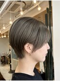 ★ブリーチありグレージュヘアカラー！透明感カラーショート