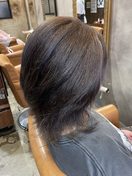 グレージュカラー　レイヤーカット