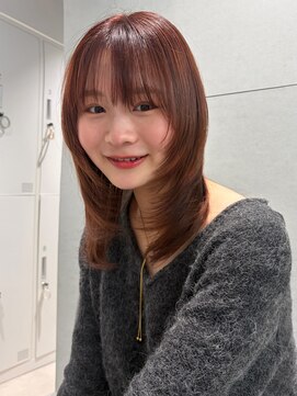 トリッカ シブヤ(TRICCA SHIBUYA) ミディアム/顔周りレイヤー/小顔カット/前髪/暖色/艶カラー/渋谷