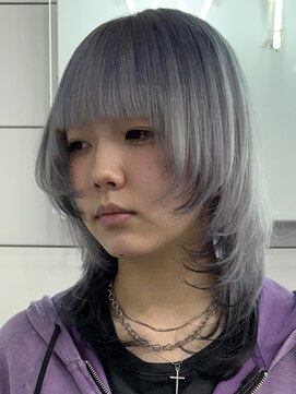 ウィコ 新宿(WICO) ポイントブラック[新宿駅/ココアベージュ/クラゲヘアー]