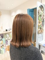 イト リトルヘアガーデン(ito. little hair garden)&nbsp;ツヤ感ベージュ×ミディアム