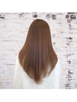 ニキータ(NIKITA) 艶髪ロングレイヤー×ブラウンカラー|髪質改善で美髪
