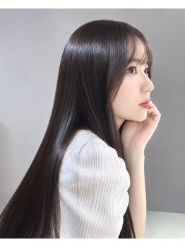 ベイジュ プラス アールサロン エビス(Beige＋Rr salon EBISU)の写真/お客様一人一人に合わせた薬剤選定で柔らかな手触り、天使の輪を叶える艶やかなストレートがおすすめ★