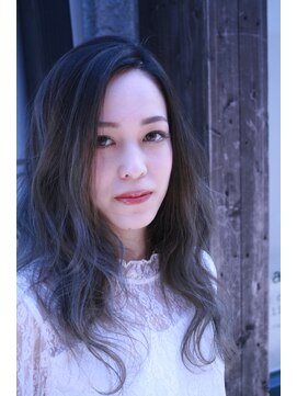 ヘアメイク ゼロサンヨンゴ(Hair Make 0345) 透明感グレージュデザイン　【高倉麻未】