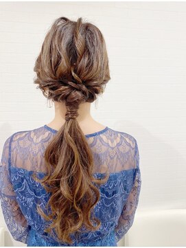 グランルッソ 岡山駅前(GRAN LUSSO) ローポニーテール