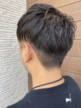 フラテロ(fratello) 刈り上げマッシュ