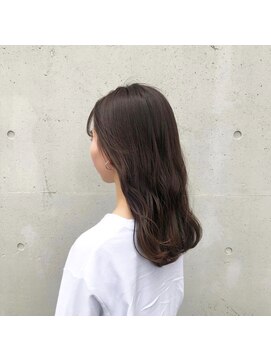 シェノン 西梅田(CHAINON) <小顔>ハイライトカラー×セミウェットウェーブ×似合わせカット