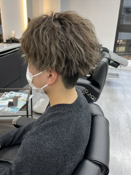 ショット 高槻(SHOT) 波打ち3Dセンターパート　担当：土居大樹