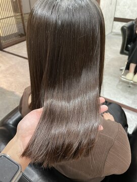 ルポ(H REPOS) 艶髪ストレート