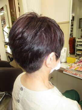 コアフィールフィス(COIFFURE fils) 【見附今町M3D】バイオレッドショートレイヤー