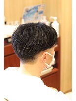 ヘアーモードキクチ 日本橋三越前店 センターパート マッシュ
